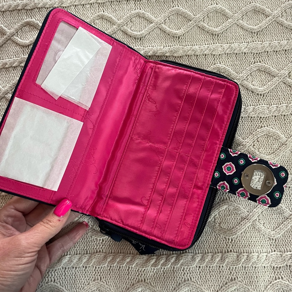 New! Vera Bradley Turnlock Petal Dots Wallet, side Zipper Coin Purse - Picture 8 of 9